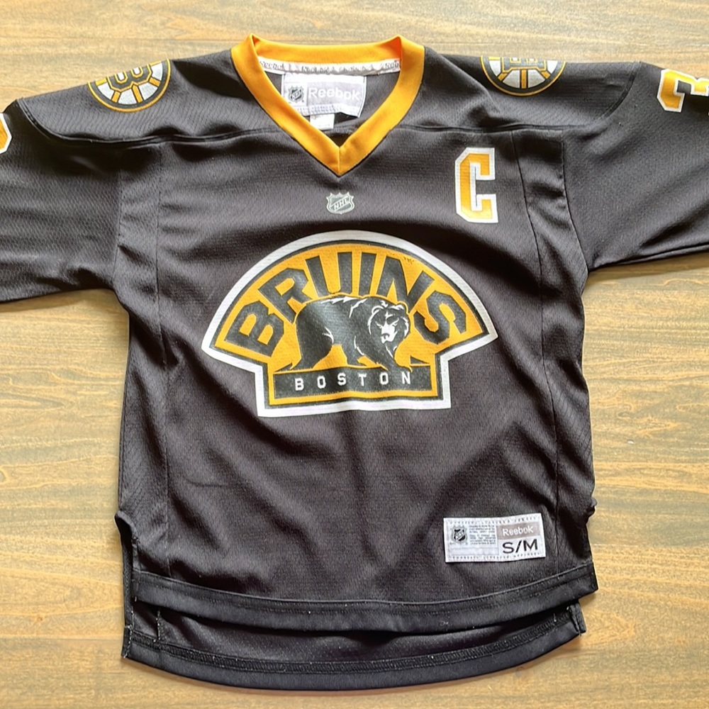 Reebok Boston Bruins Zdeno Chara Youth Hockey Jersey